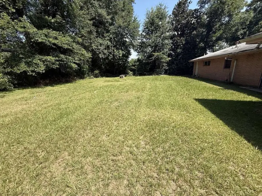 895 S Main Street, Jasper, TX 75951 - Image #2