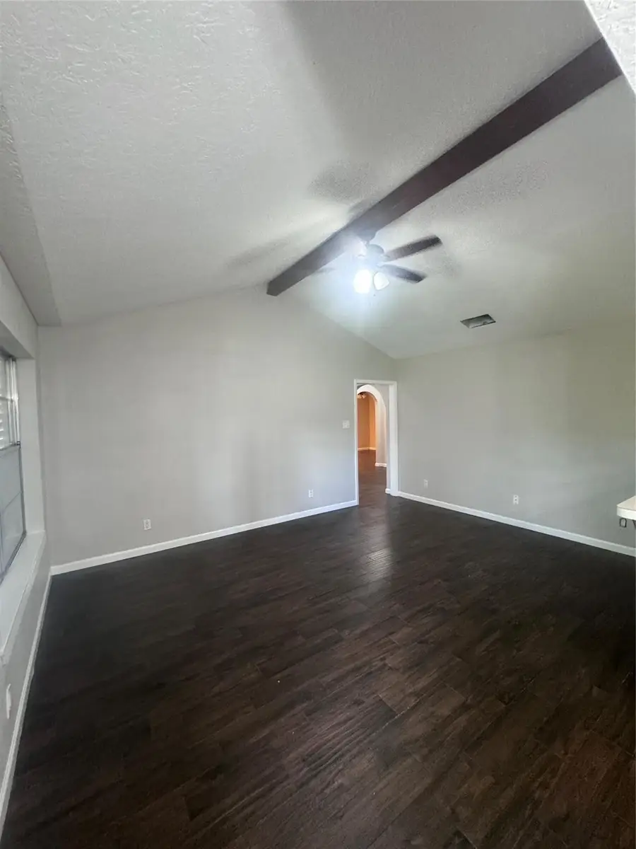 7910 Jonquil Drive, Texas City, TX 77591 - Image #3