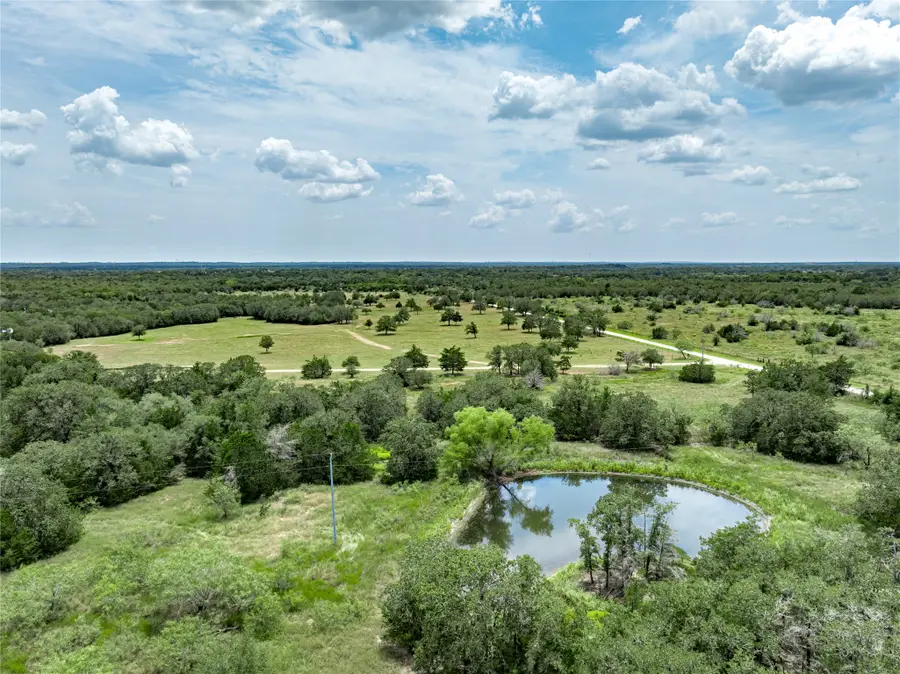 1345 Davis Road, Muldoon, TX 78949 - Image #2