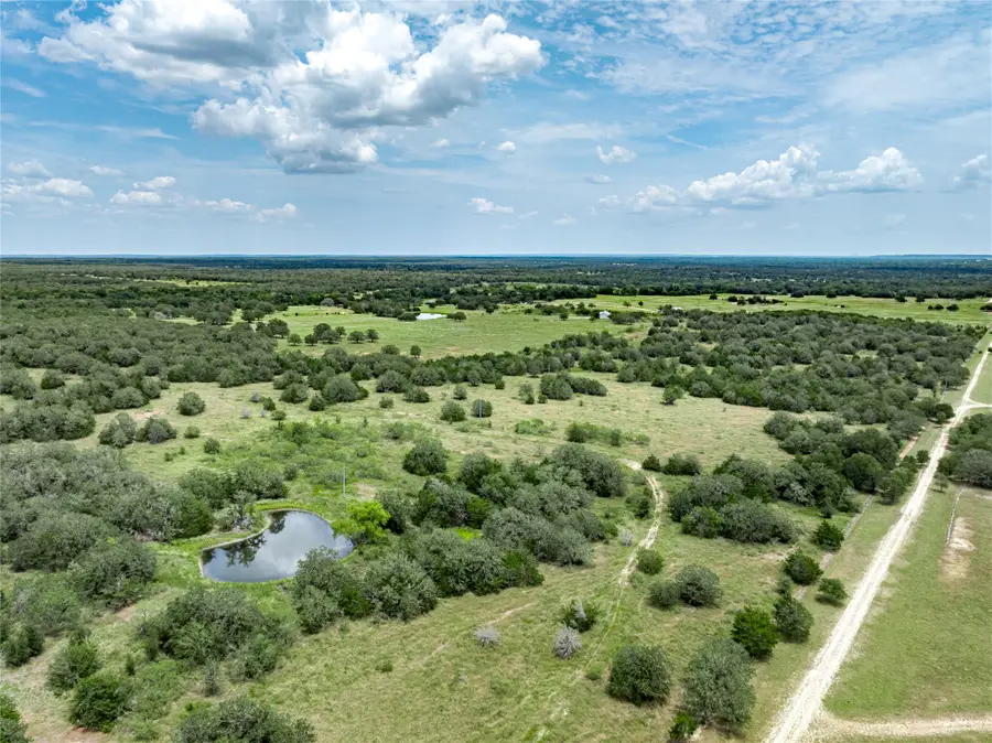 1345 Davis Road, Muldoon, TX 78949 - Image #3