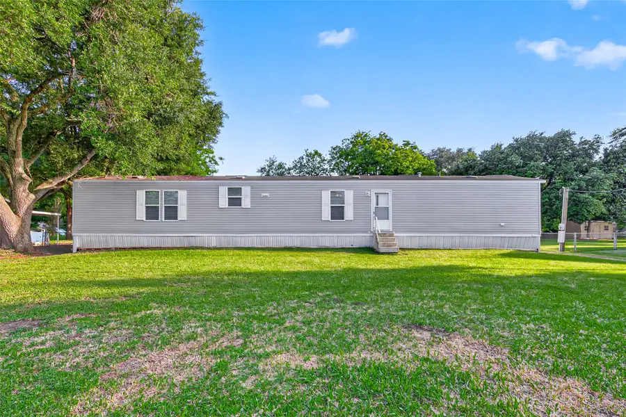 302 Phillip, Wharton, TX 77488 - #2