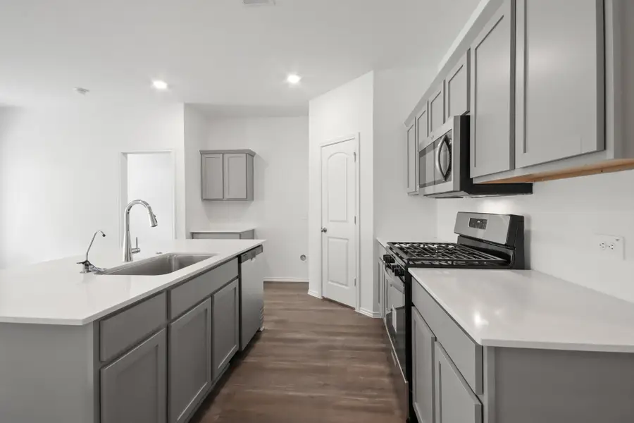 27450 Serene Pine Drive, Magnolia, TX 77355 - Image #3