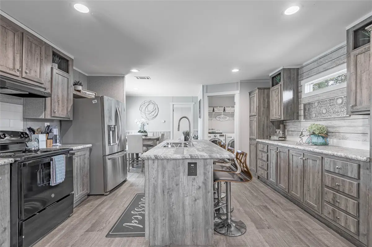 844 Harbor Point Drive, Trinity, TX 75862 - #1