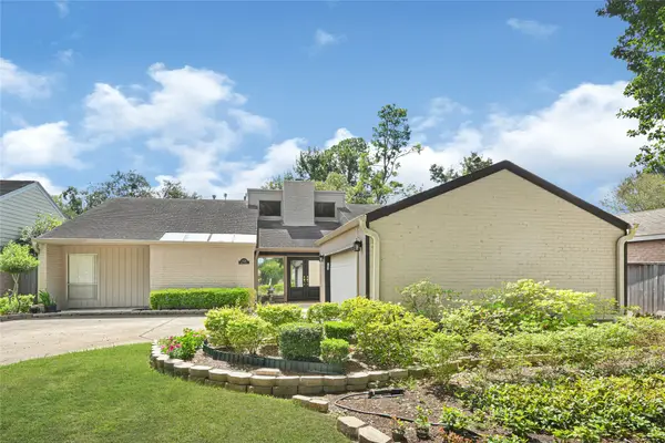 12219 Briar Forest Drive, Houston, TX 77077