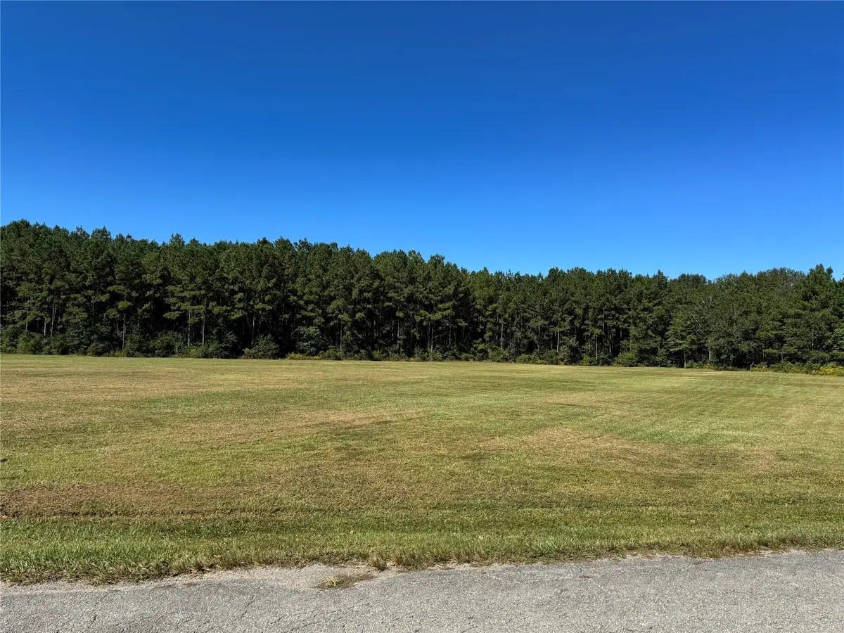 2015 Pan Am Road, Kountze, TX 77624 - Image #1