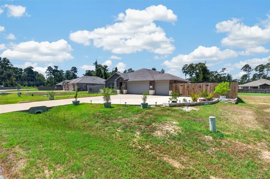 815 Republic Road, New Caney, TX 77357 - #2