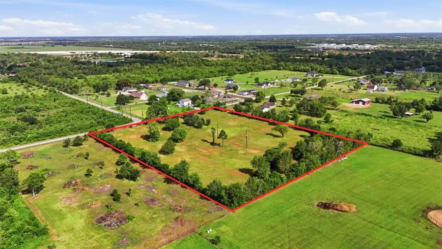 8511 County Road 79, Iowa Colony, TX 77583 - #2
