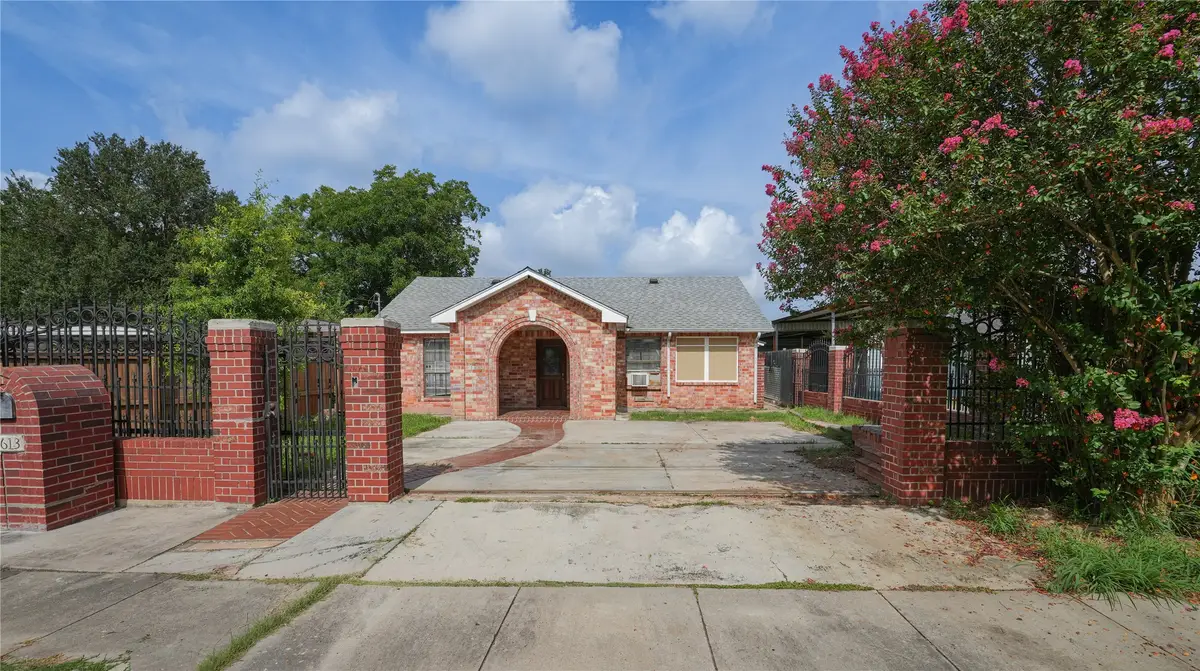 7613 Appleton Street, Houston, TX 77022 - #1