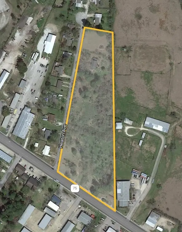 109 Heaton Avenue, Huntsville, TX 77320 - #3