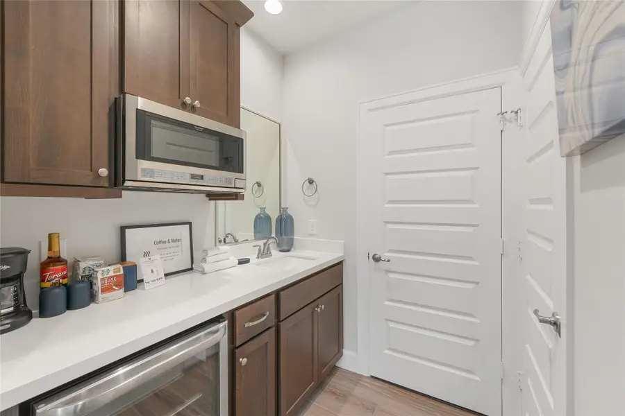 2704 Grand Fountains Drive #H, Houston, TX 77054 - #3