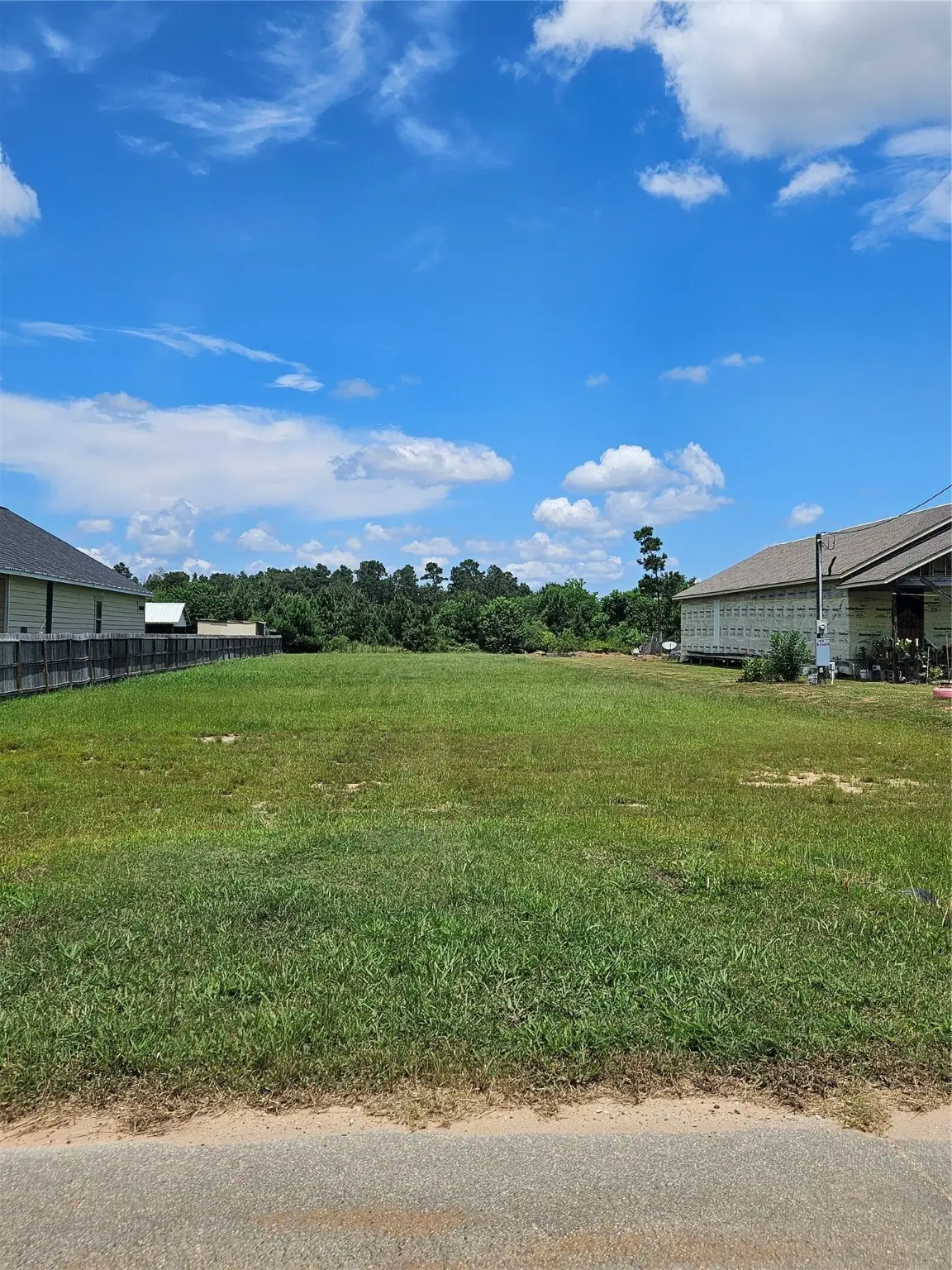 131 County Road 5009, Cleveland, TX 77327 - #1