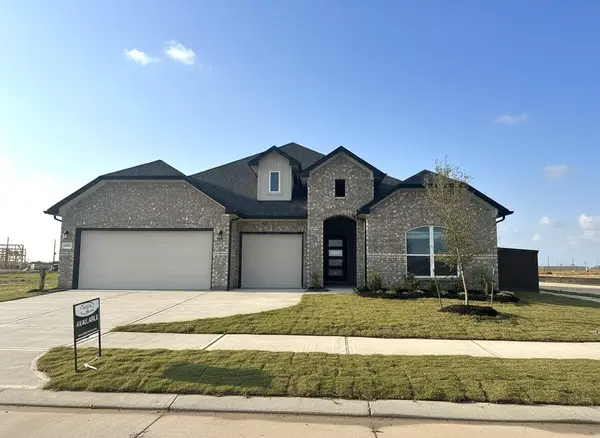 2502 Caspian Creek Lane, Iowa Colony, TX 77583