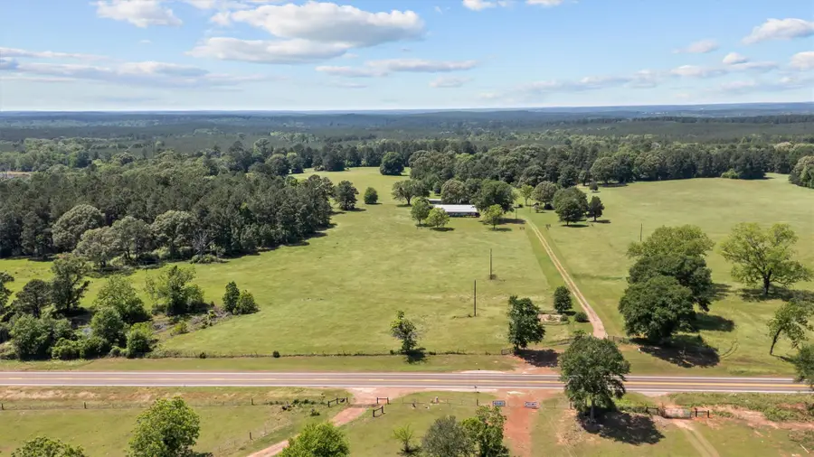 11755 State Highway 21 E, Crockett, TX 75835 - #2