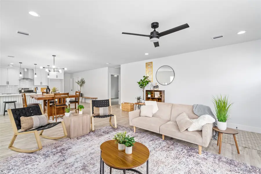 7422 Mckinney Street, Houston, TX 77011 - Image #2