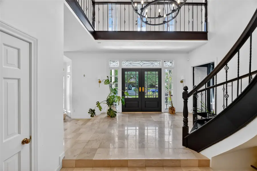 25 Glen Loch Court, Sugar Land, TX 77479 - #2