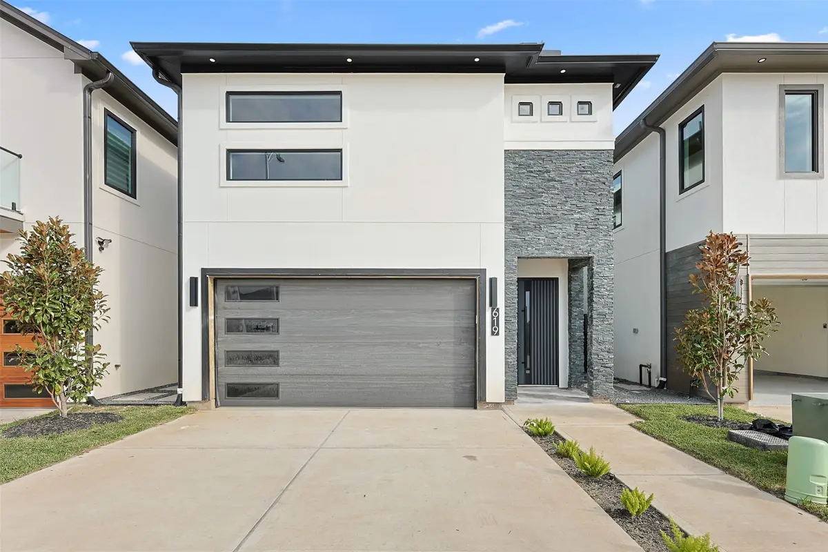 619 Rolling Oaks, Stafford, TX 77477 - Image #1