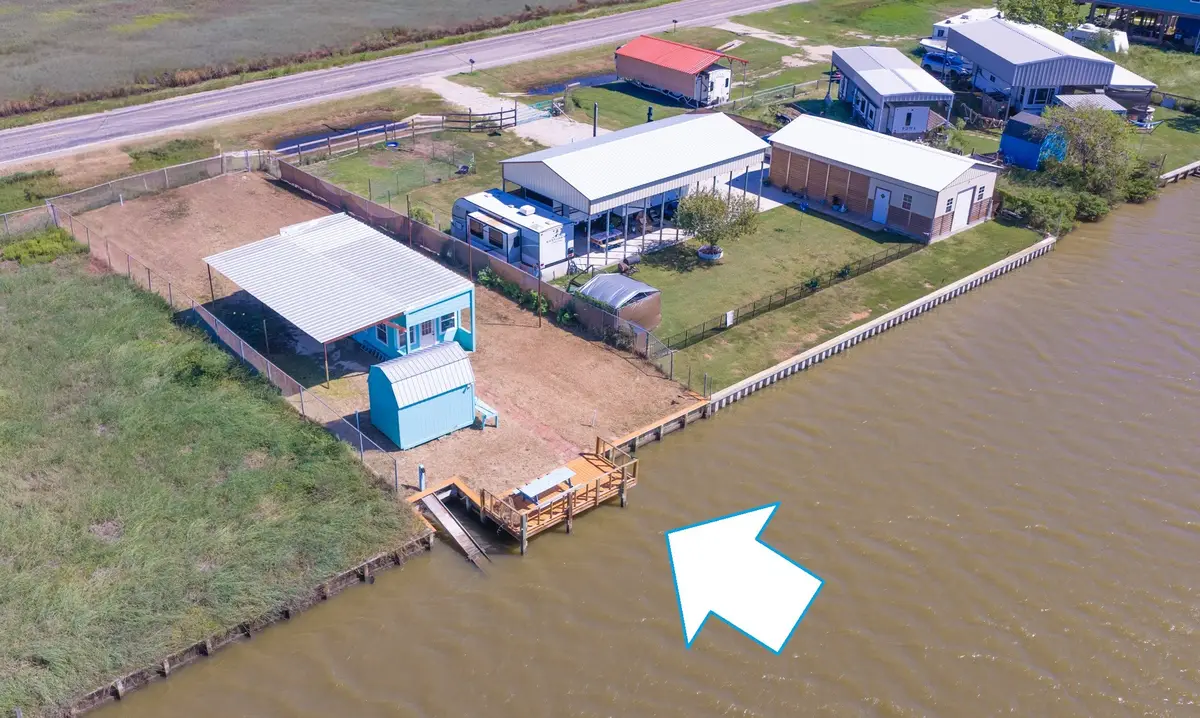 25226 Fm 457, Sargent, TX 77414 - #1