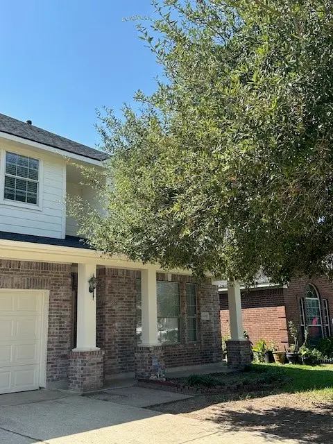 12231 Auronia Dr, Houston, TX 77067 - Image #2