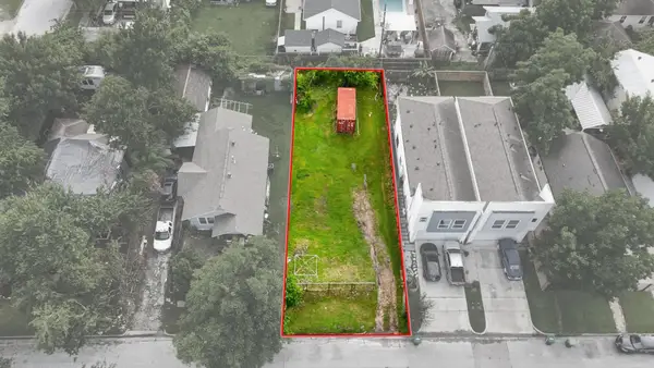 3805 Billingsley Street, Houston, TX 77009