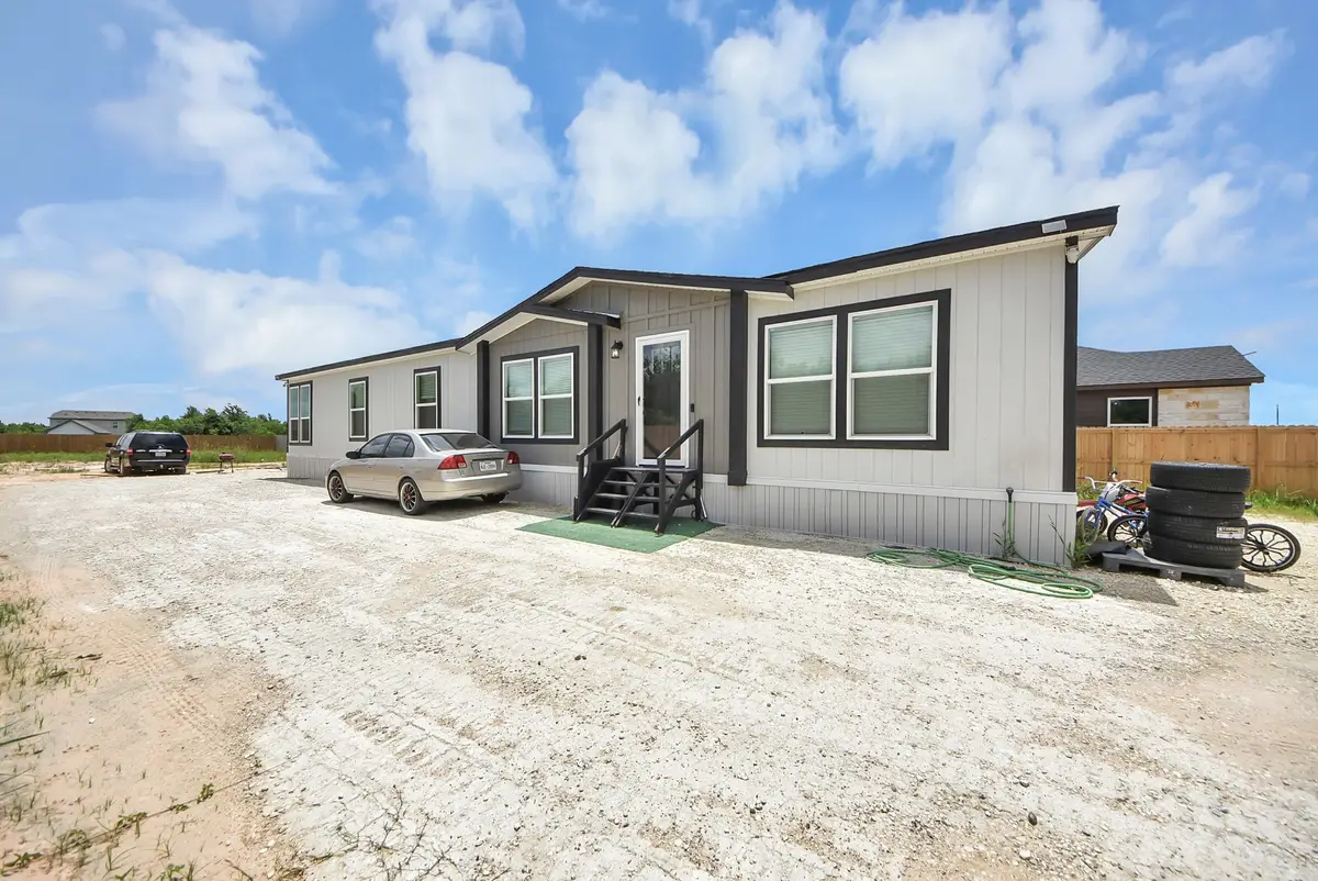 828 Road 5607, Cleveland, TX 77327 - #1