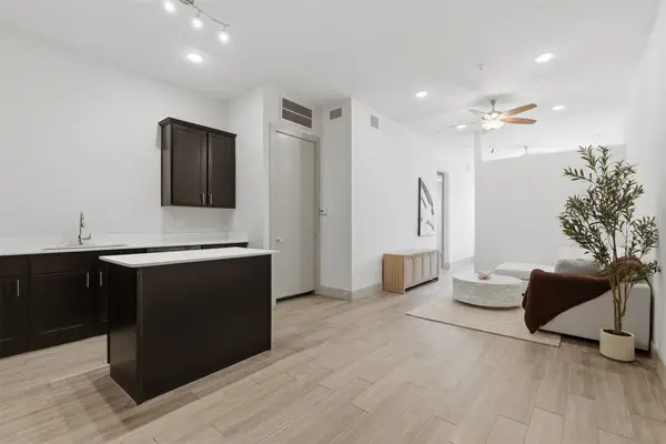 4509 Mount Vernon Street #26, Houston, TX 77006