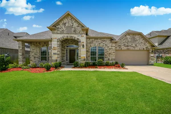 1577 Elm Court, Angleton, TX 77515