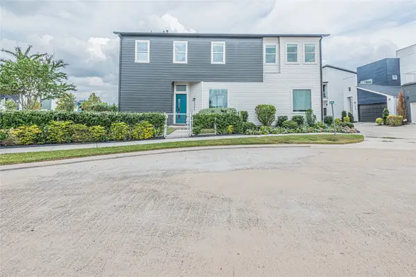 3403 Asher Landing Ln Lane, Houston, TX 77080