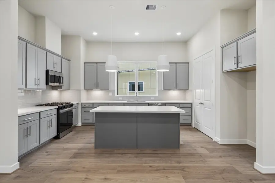 6330 Paddington Bend Drive, Houston, TX 77008 - #2