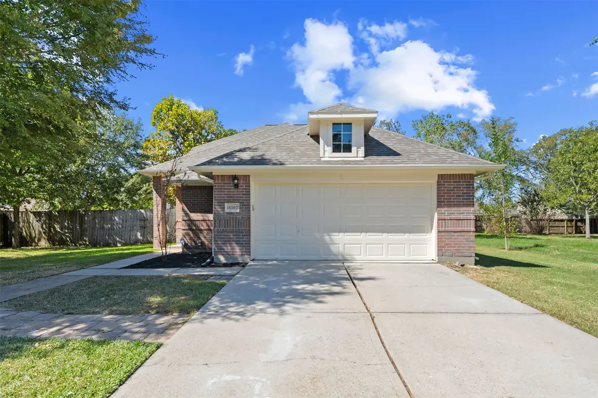 16507 Bluefin Street, Crosby, TX 77532 - Image #1