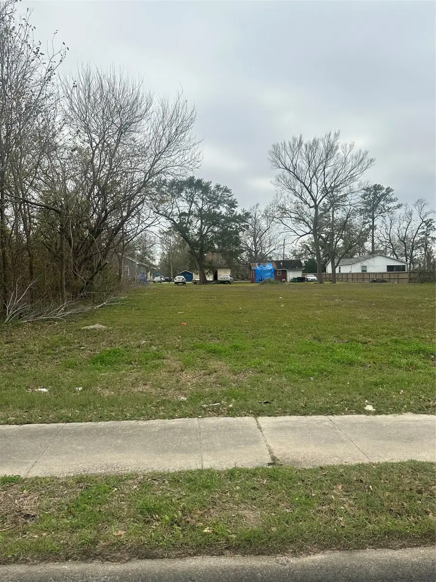 4606 Tidwell Road, Houston, TX 77016 - Image #2