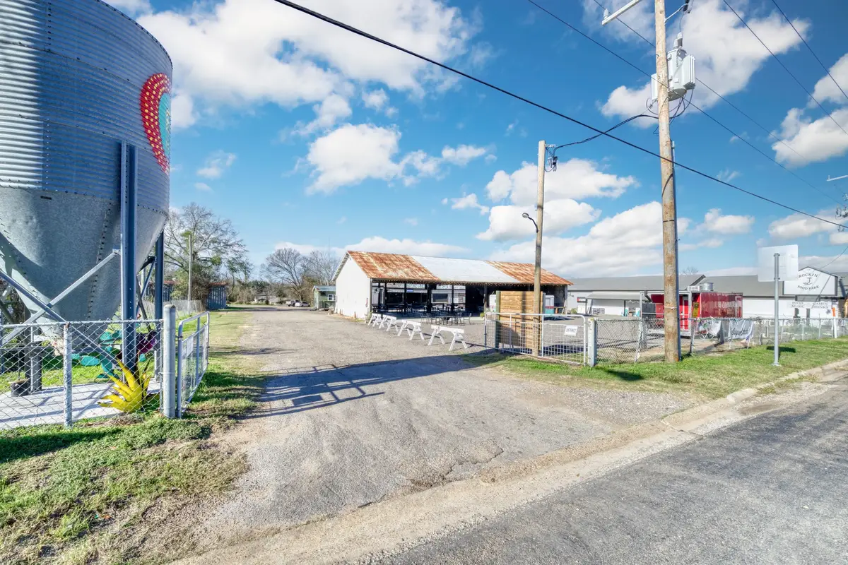 710 S May Street, Madisonville, TX 77864 - #1