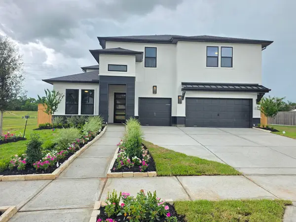 9802 Hunters Run Drive, Missouri City, TX 77459