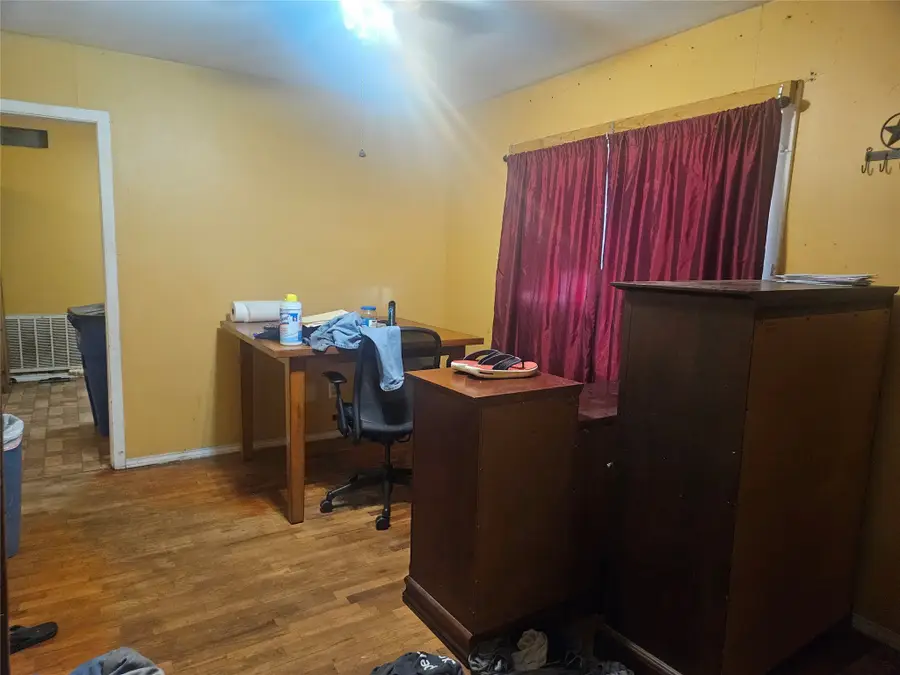 7102 Avenue E, Beasley, TX 77417 - #3