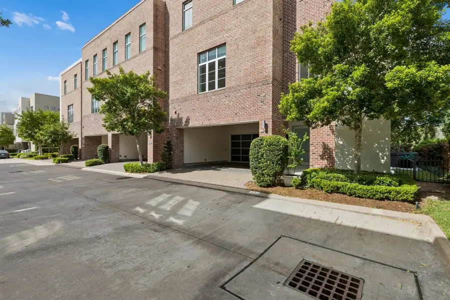 1444 Lake Pointe Parkway, Sugar Land, TX 77478 - #3