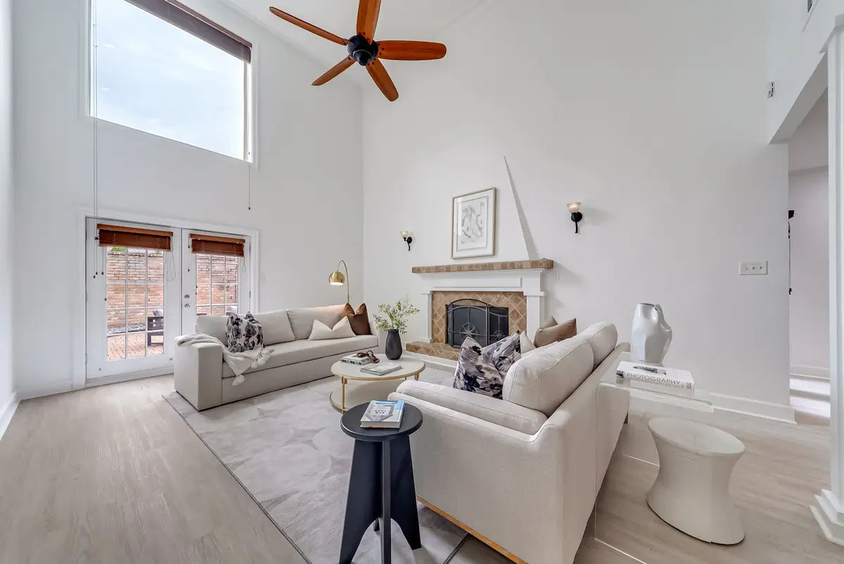 516 S Post Oak Lane #18, Houston, TX 77056 - #1