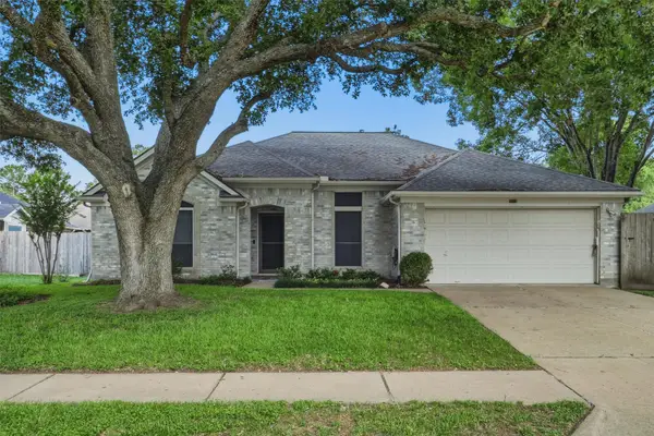 7215 Pembrough Lane, Katy, TX 77494