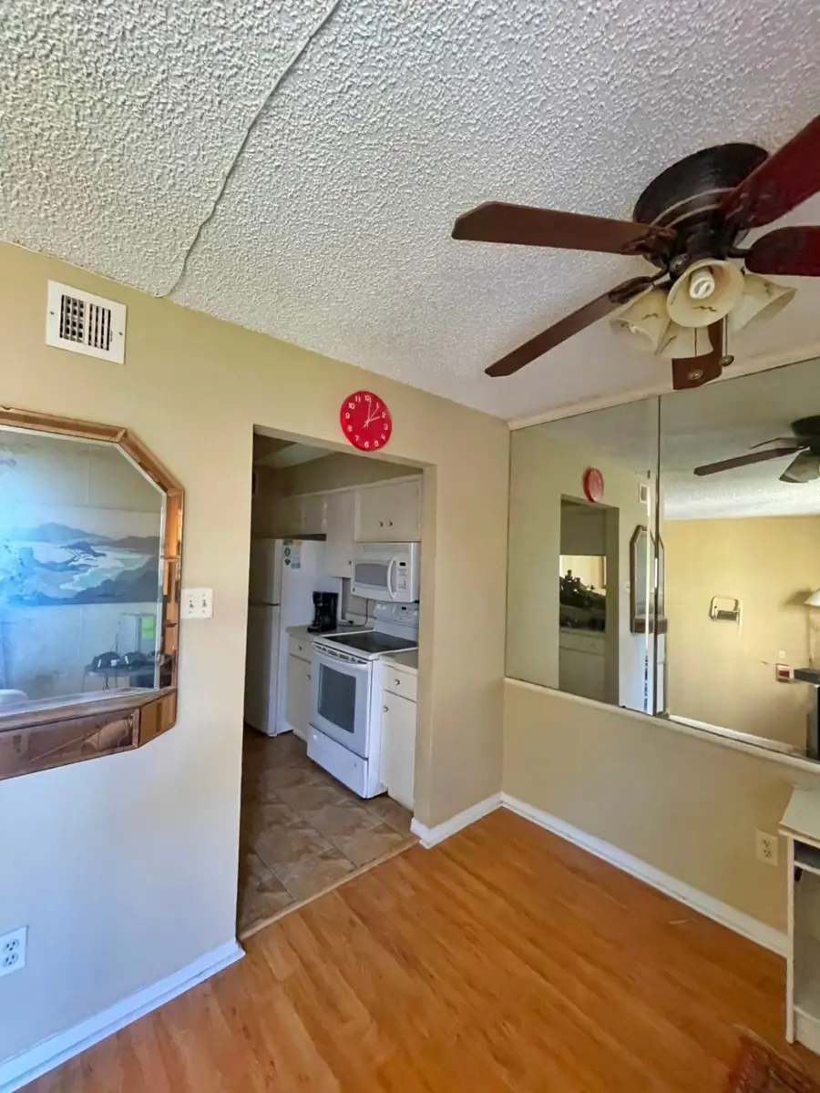 2800 Jeanetta Street #1110, Houston, TX 77063 - Image #2