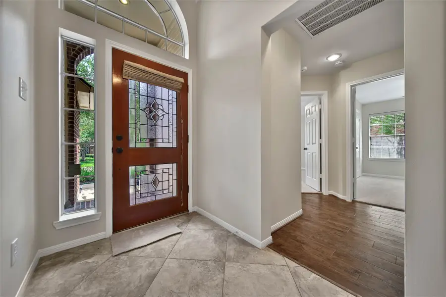 6710 High Knoll Drive, Sugar Land, TX 77479 - #2