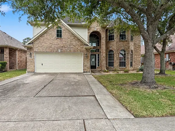 3736 Armand Drive, Dickinson, TX 77539