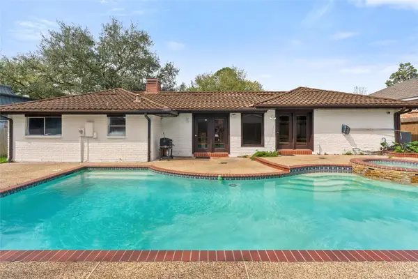 3039 Golden Hills Lane, Missouri City, TX 77459