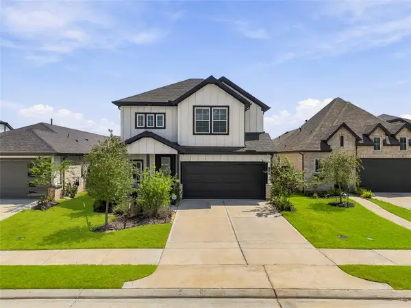 10223 Van Gogh Court, Manvel, TX 77578