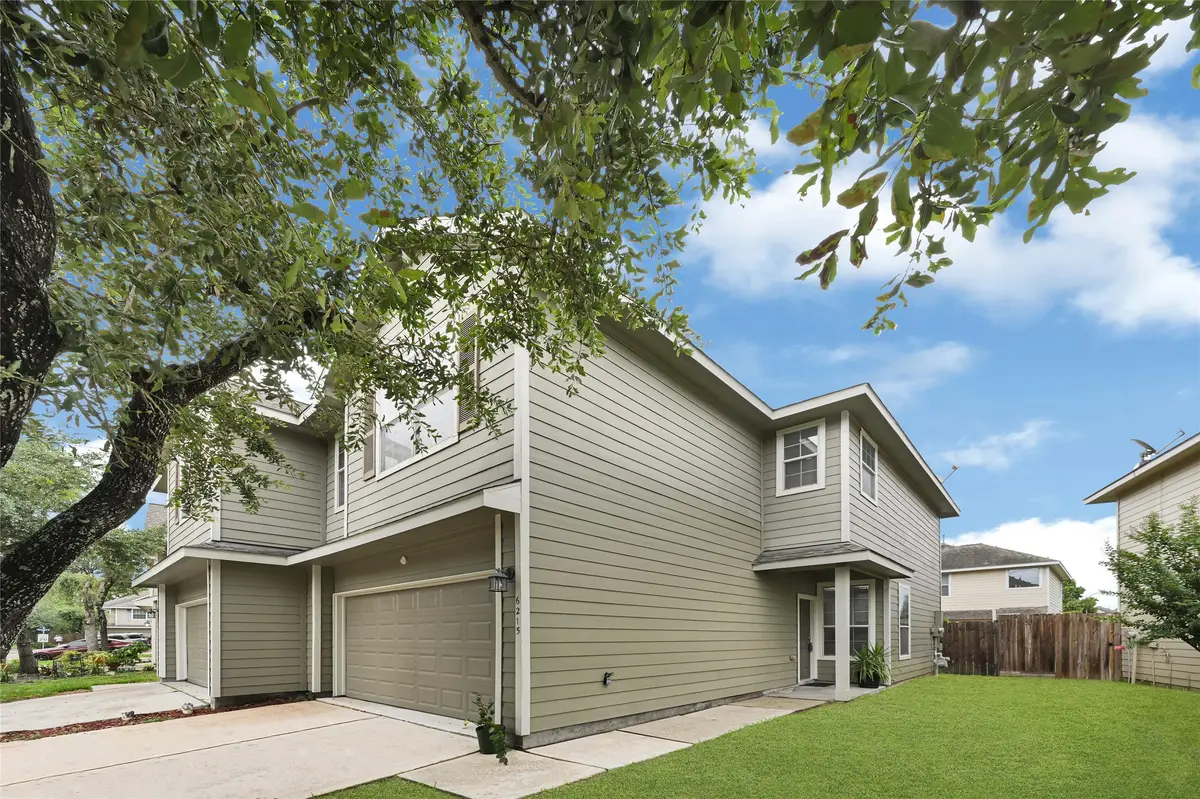6215 Stoney Creek Drive, Pasadena, TX 77503 - #1