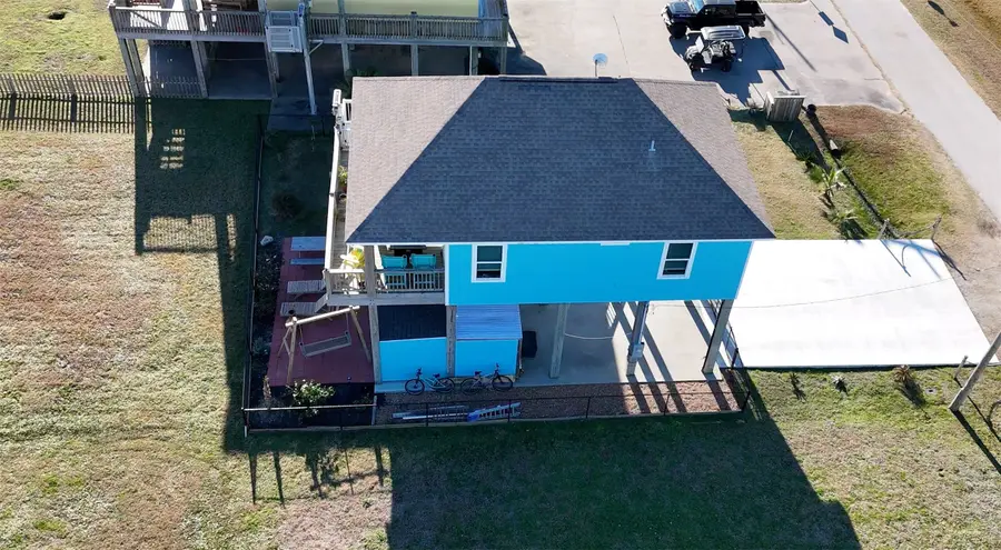 110 Verdia Drive, Crystal Beach, TX 77650 - Image #3