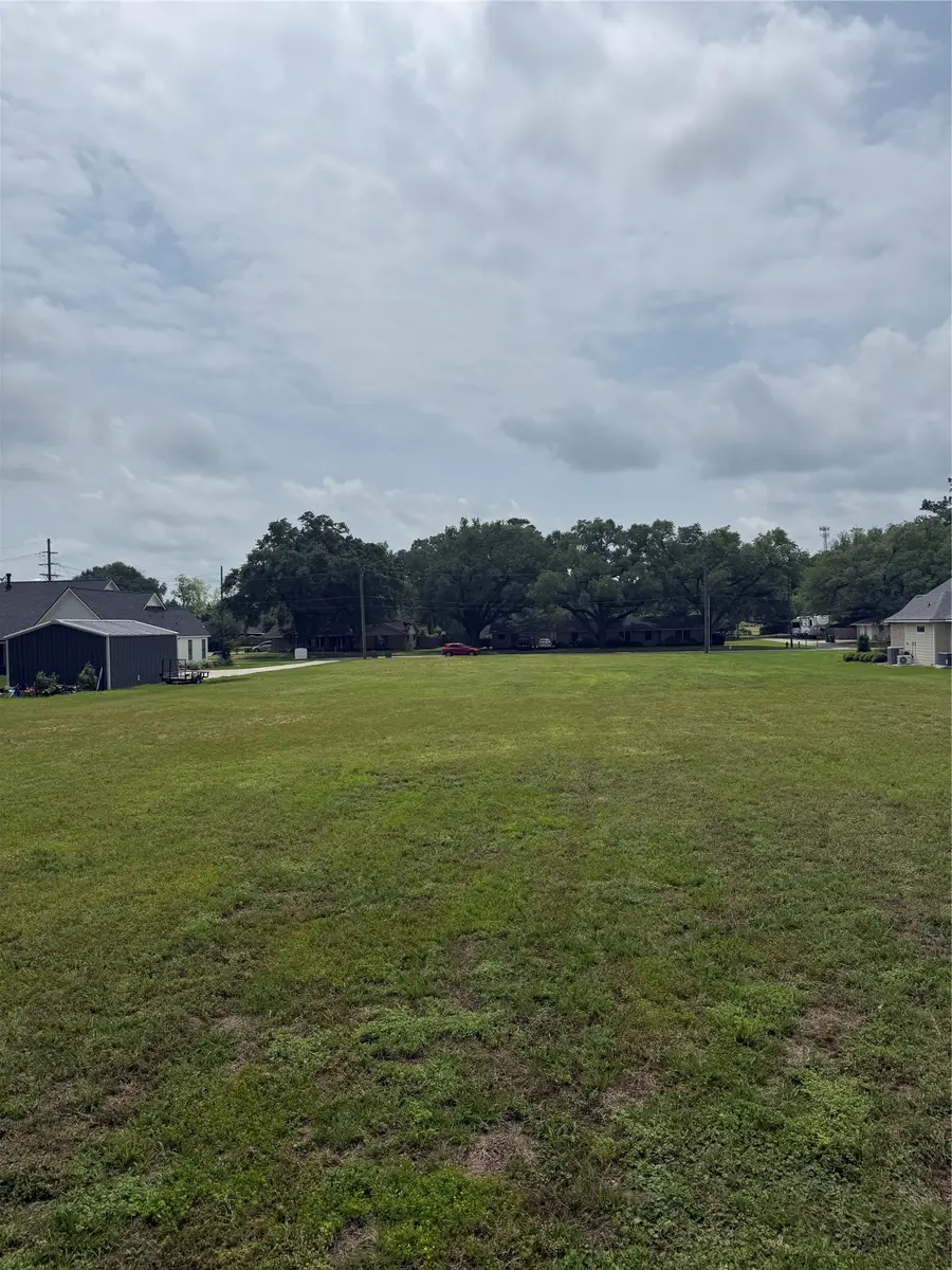 1615 Holly Street, Liberty, TX 77575 - #2