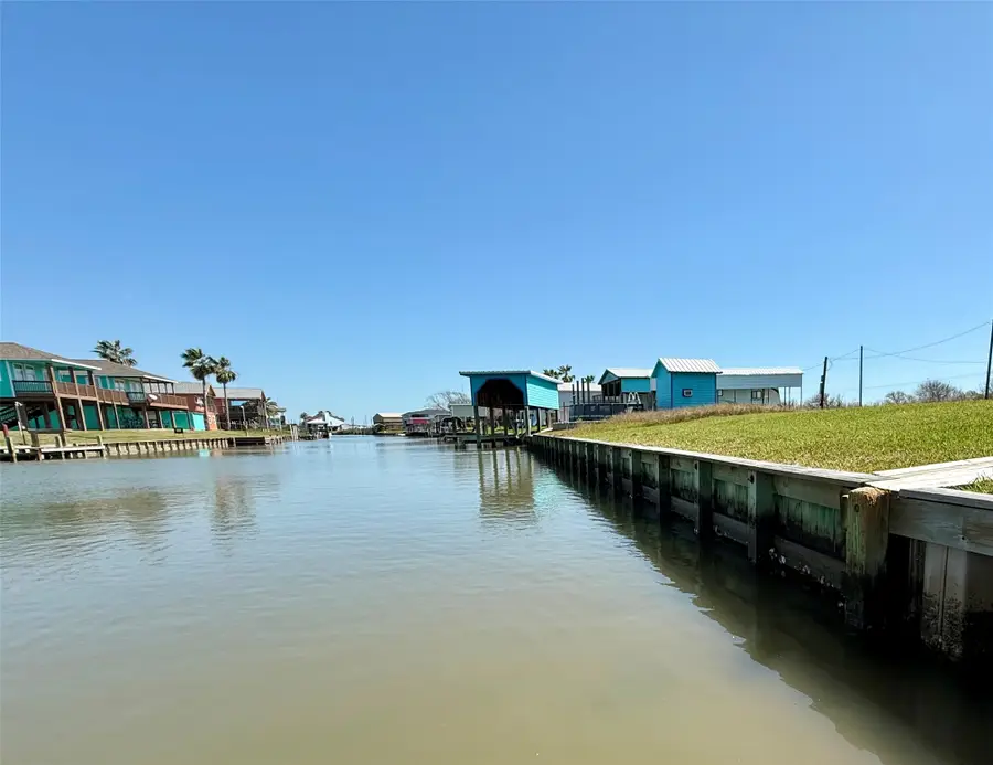 191 Dolphin Way County Road 204 Way, Sargent, TX 77414 - #2