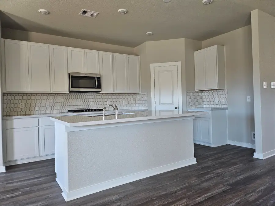 2808 English Laurel Drive, Alvin, TX 77511 - #3