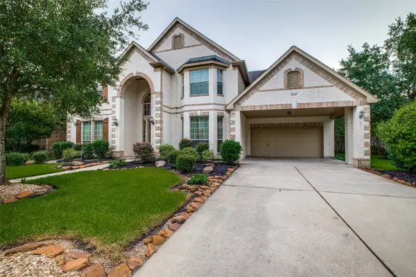 16347 Cascade Caverns Lane, Houston, TX 77044