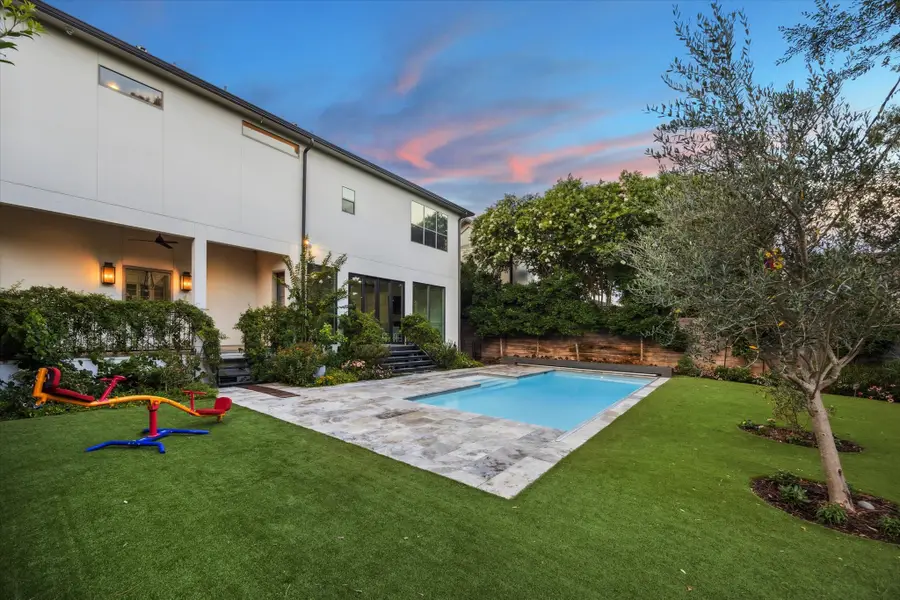 4921 Holly Street, Bellaire, TX 77401 - #3