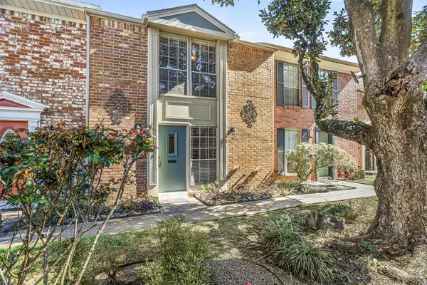 4410 T C Jester Boulevard #13, Houston, TX 77018