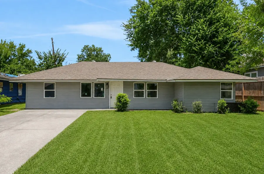 5823 Lyndhurst Drive, Houston, TX 77033 - #2